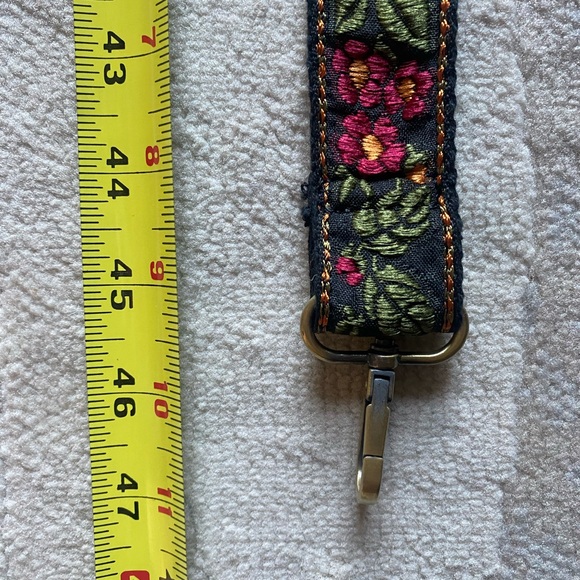 Leather Crossbody Pouch Clutch with Detachable Strap Green & Black - Picture 12 of 15